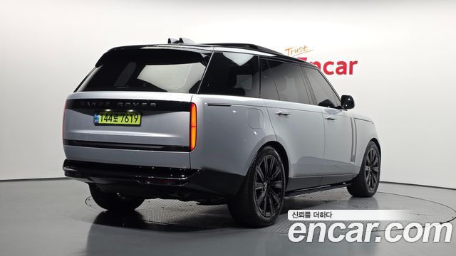 Land Rover Range Rover P530 Autobiography Long Wheel Base — пробег 6 647 км — фото 2 из 5