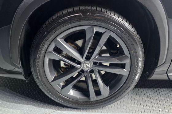 Lexus NX Premium — пробег 118 343 км — фото 5 из 5