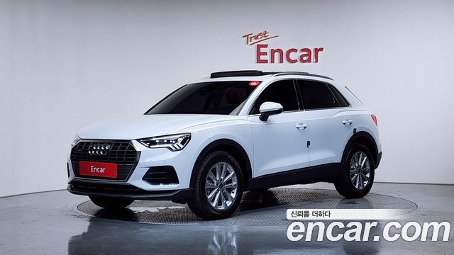Audi Q3 40 TFSI Quattro — пробег 15 615 км — фото 1 из 5