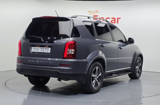 Ssangyong Rexton 2.0 4WD RX7 Luxury — пробег 224 874 км — фото 2 из 5