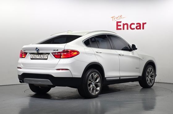 BMW X4 xDrive20d — пробег 152 211 км — фото 2 из 5
