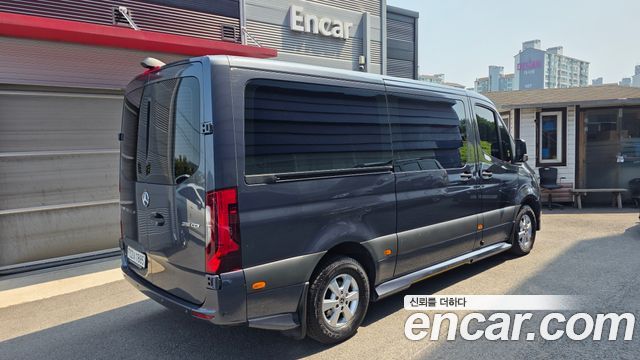 Mercedes-Benz Sprinter 3.0 Diesel W907 — пробег 138 514 км — фото 2 из 5