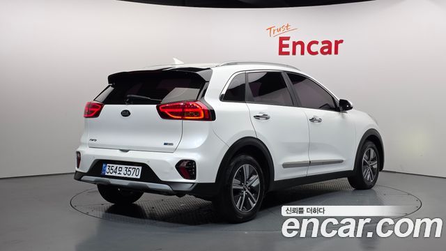 Kia Niro 1.6 HEV Noblesse — пробег 78 255 км — фото 2 из 5
