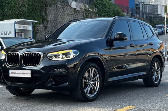 BMW X3 xDrive 20d M Sport — пробег 28 688 км — фото 1 из 5