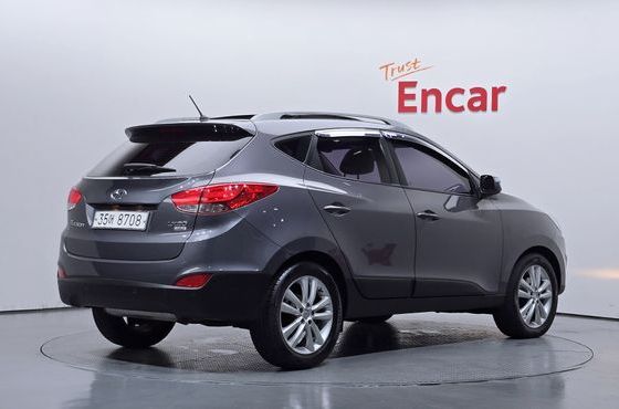 Hyundai Tucson Diesel 2WD LX20 Smart-Pack — пробег 173 595 км — фото 2 из 5