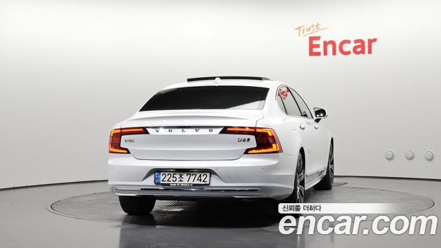 Volvo S90 из Кореи Encar