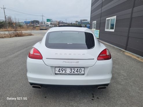 Porsche Panamera 3.6 AWD 970 — пробег 120 000 км — фото 4 из 5