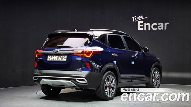 Kia Seltos из Кореи Encar