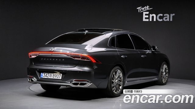 Hyundai Grandeur 2.5 Calligraphy — пробег 160 705 км — фото 2 из 5