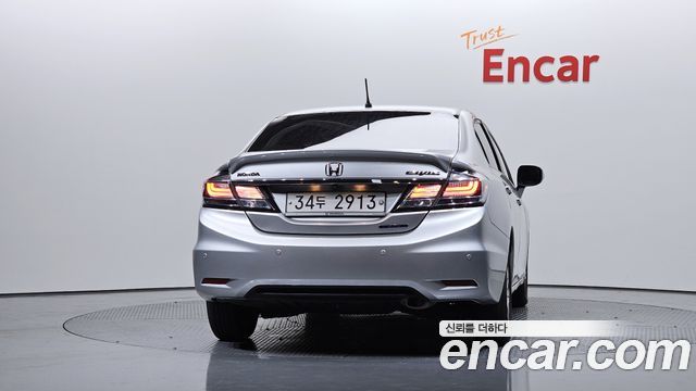 Honda Civic HYBRID 9th — пробег 165 346 км — фото 4 из 5