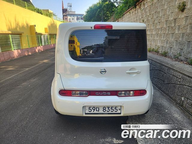 Nissan Cube из Кореи Encar