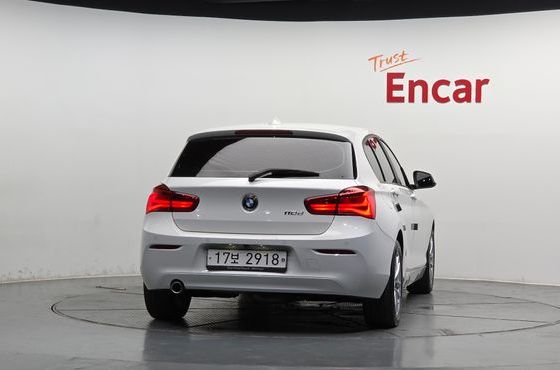 BMW 1-Series 118d JOY 5DOOR — пробег 138 311 км — фото 4 из 5