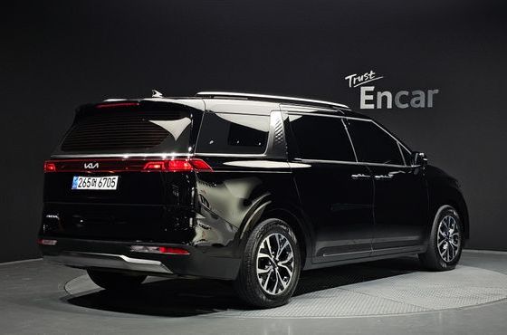 Kia Carnival Gasoline 9-Seater Signature — пробег 85 762 км — фото 2 из 5