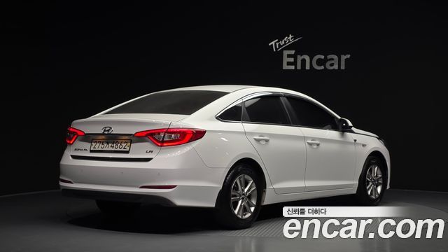 Hyundai Sonata LPI TAXI Style — пробег 75 090 км — фото 2 из 5