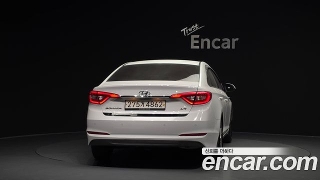 Hyundai Sonata LPI TAXI Style — пробег 75 090 км — фото 4 из 5