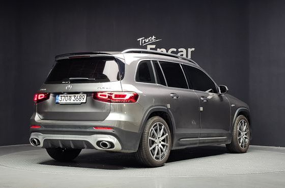 Mercedes-Benz GLB-Class AMG GLB35 4MATIC — пробег 56 911 км — фото 2 из 5
