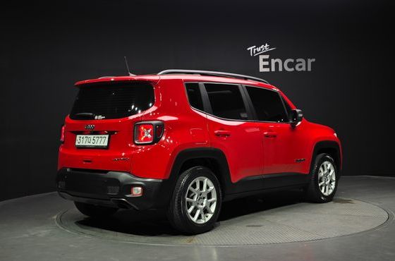 Jeep Renegade 2.4 Limited — пробег 80 931 км — фото 2 из 5