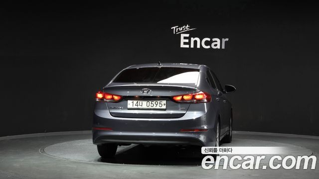 Hyundai AVANTE из Кореи Encar