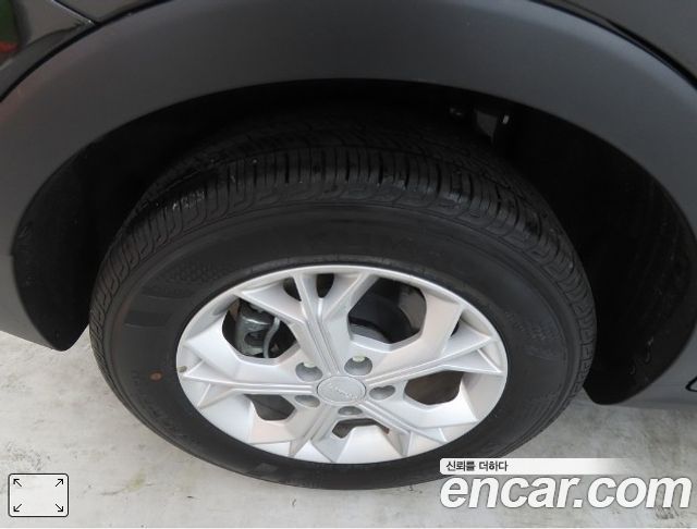 Ssangyong TIBOLI из Кореи Encar