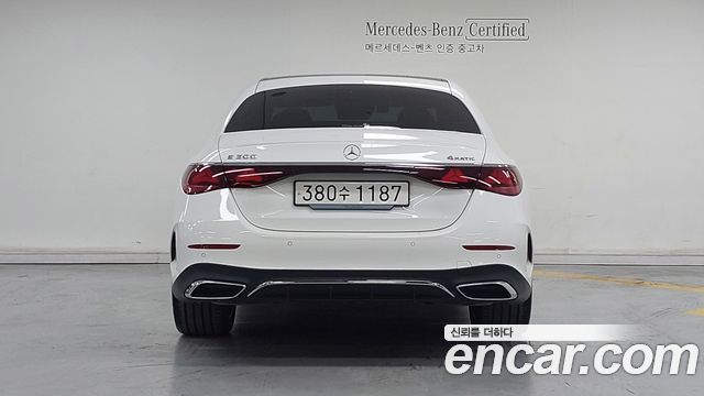 Mercedes-Benz E-Class из Кореи Encar