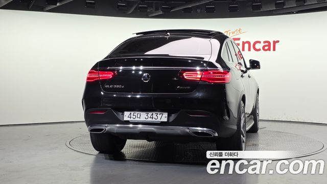 Mercedes-Benz GLE-Class GLE350 d 4MATIC Coupe — пробег 82 755 км — фото 4 из 5