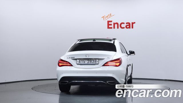 Mercedes-Benz CLA-Class CLA250 4MATIC — пробег 117 136 км — фото 4 из 5