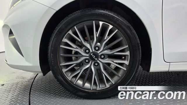 Kia K3 из Кореи Encar