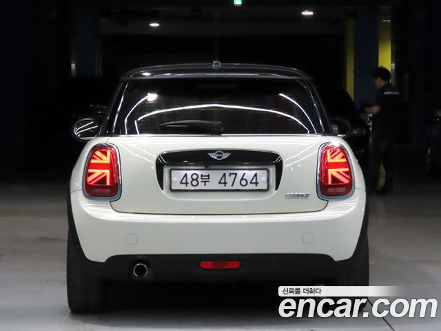 Mini Cooper из Кореи Encar