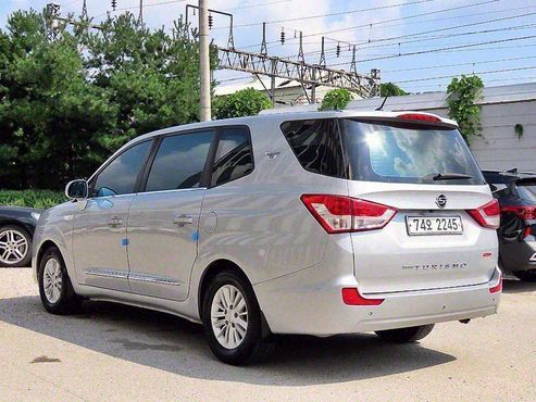 Ssangyong KORANDO 2WD TX 11-seater — пробег 148 500 км — фото 3 из 5