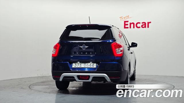 Ssangyong TIBOLI из Кореи Encar