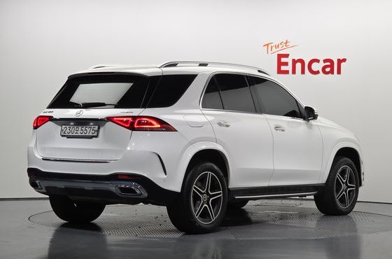 Mercedes-Benz GLE-Class GLE450 4MATIC — пробег 114 092 км — фото 2 из 5