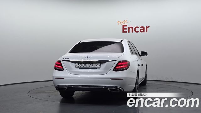 Mercedes-Benz E-Class E300 AV Intelligent Drive — пробег 119 624 км — фото 4 из 5