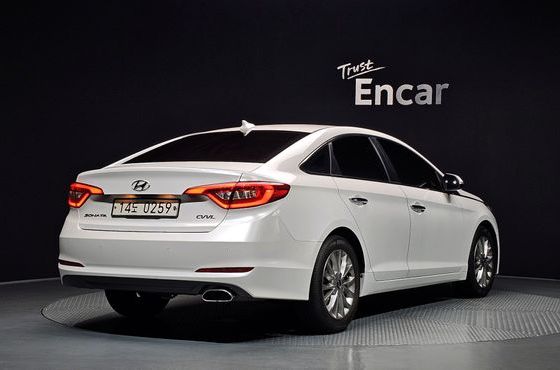 Hyundai Sonata 2.0 Care+ — пробег 136 361 км — фото 2 из 5