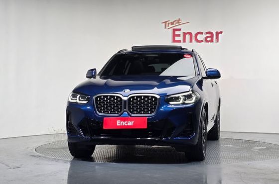 BMW X4 xDrive20i M Sport — пробег 99 730 км — фото 3 из 5