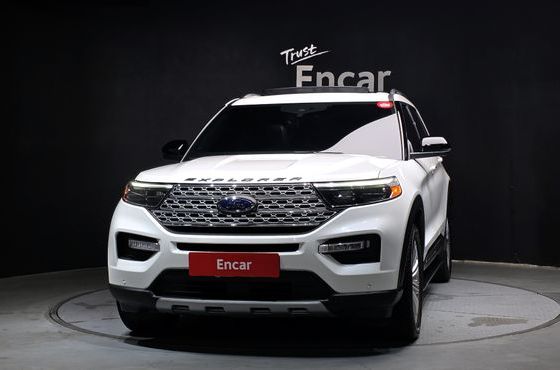 Ford Explorer 2.3 LimIted 4WD — пробег 64 749 км — фото 3 из 5