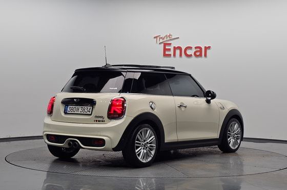 Mini Cooper Standard Third Generation — пробег 57 266 км — фото 2 из 5
