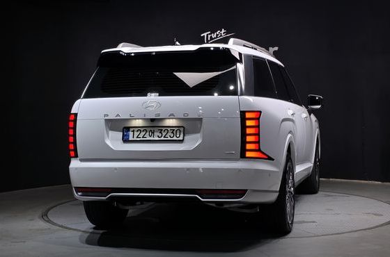 Hyundai Palisade Gasoline 2.5T 4WD 7-Seater Calligraphy — пробег 9 175 км — фото 4 из 5