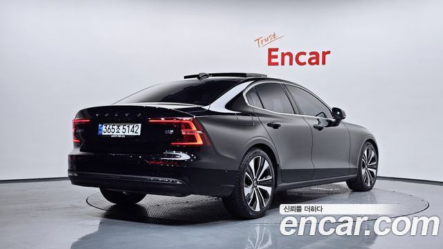 Volvo S60 из Кореи Encar