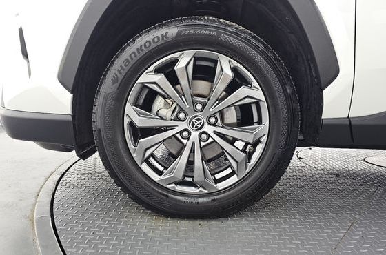 Toyota RAV4 2.5 2WD Hybrid — пробег 94 629 км — фото 5 из 5
