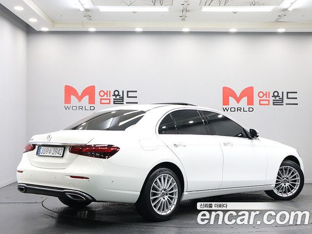 Mercedes-Benz E-Class из Кореи Encar
