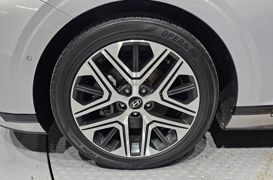 Hyundai Grandeur 2,5 Gasoline 2WD Exclusive — пробег 68 072 км — фото 5 из 5