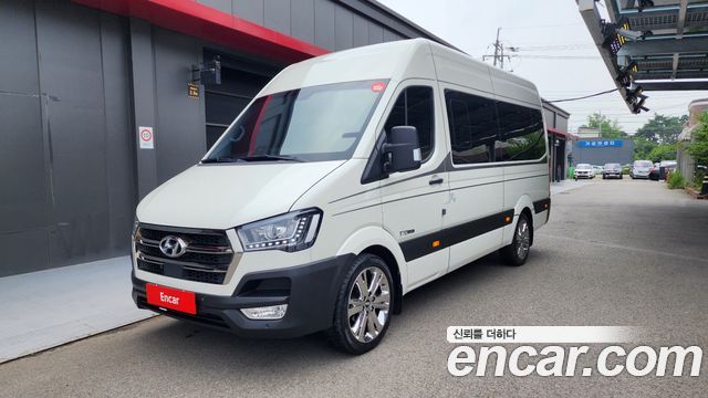 Hyundai Solati 15-seater Luxury — пробег 15 274 км — фото 1 из 5