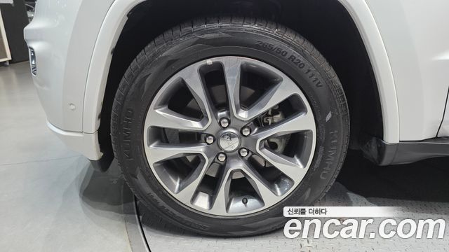 Jeep Cherokee из Кореи Encar