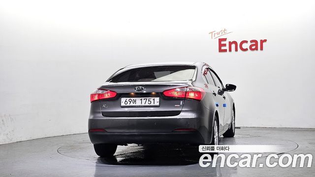 Kia K3 из Кореи Encar