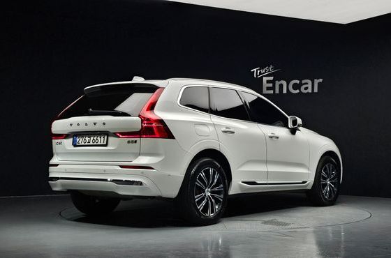Volvo XC60 B5 Inscription — пробег 62 479 км — фото 2 из 5