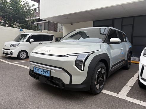 Kia EV3 Long Range 2WD AIr — пробег 624 км — фото 3 из 5