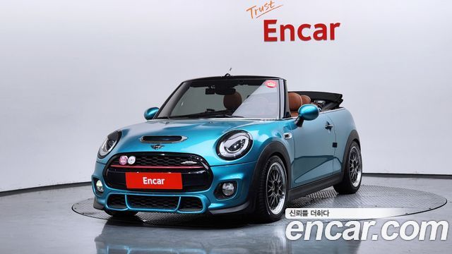 Mini Cooper Convertible Standard 3rd — пробег 98 478 км — фото 1 из 5