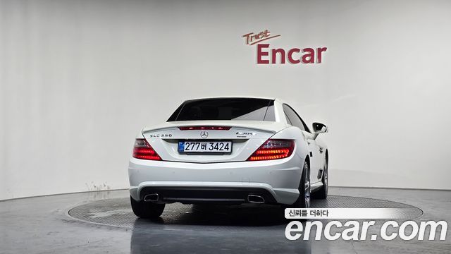 Mercedes-Benz SLK-Class 200 Blue Efficiency R172 — пробег 133 302 км — фото 4 из 5