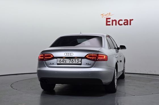 Audi A4 2.0 TFSI Quattro B8 — пробег 132 717 км — фото 4 из 5