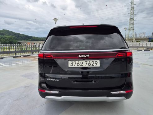 Kia Carnival 9-Seater Prestige — пробег 79 277 км — фото 4 из 5